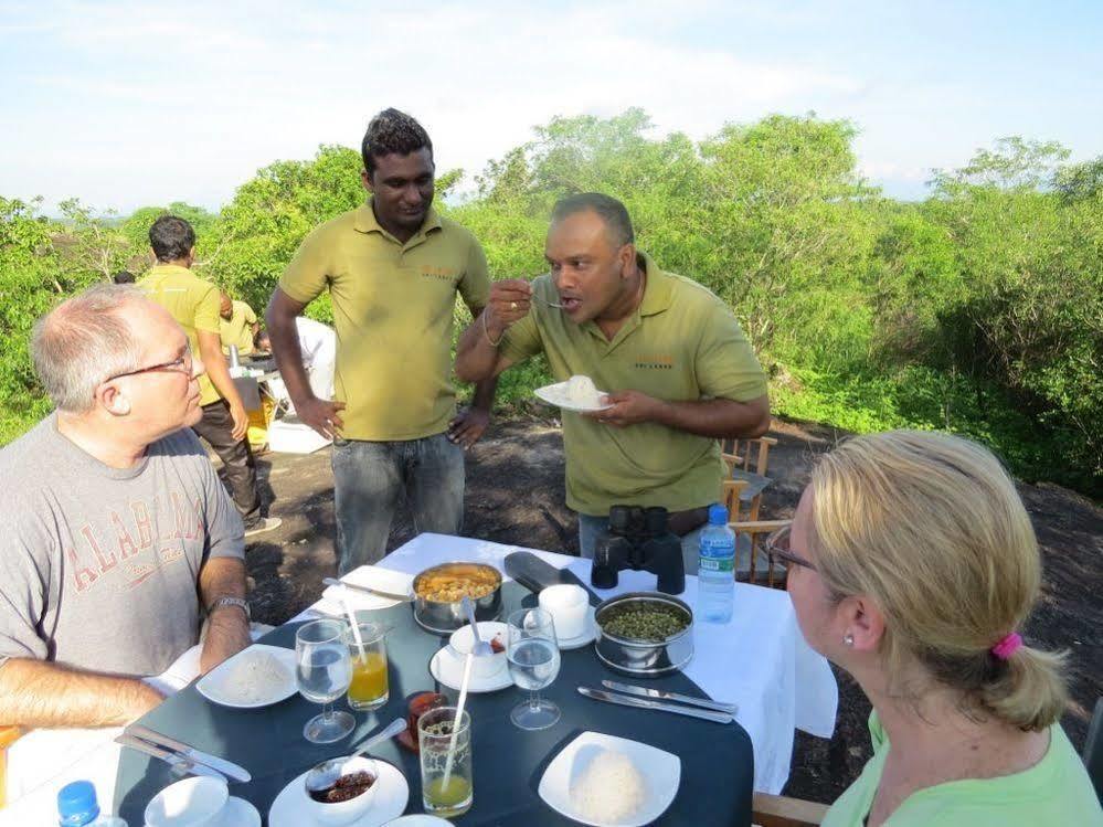 Mahoora Tented Safari Camp Udawalawe Luaran gambar
